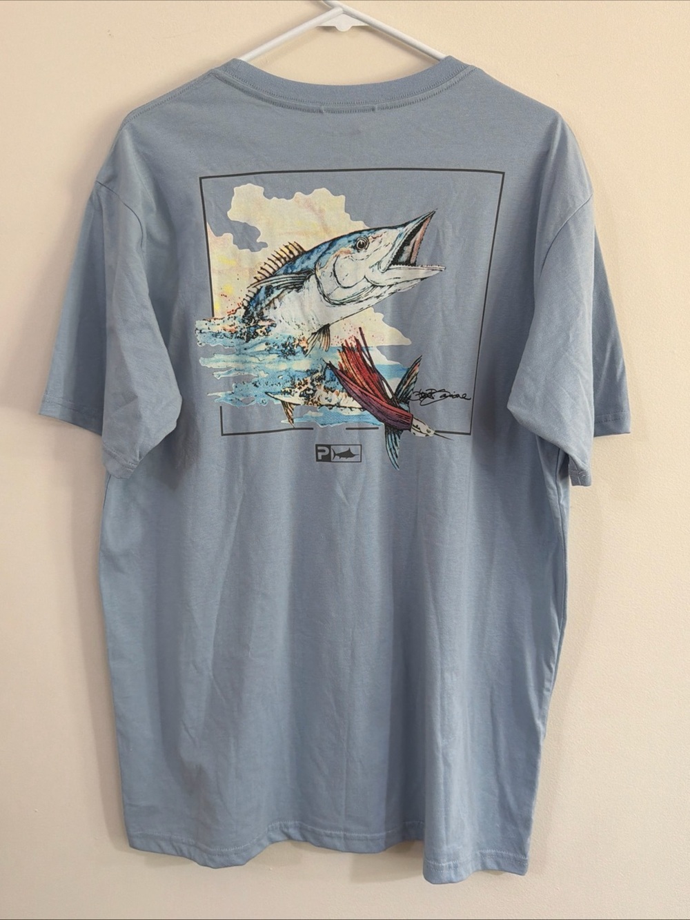 NWT Pelagic Goione Wahoo Short Sleeve T Shirt Men’s XL Blue Fishing Graphic